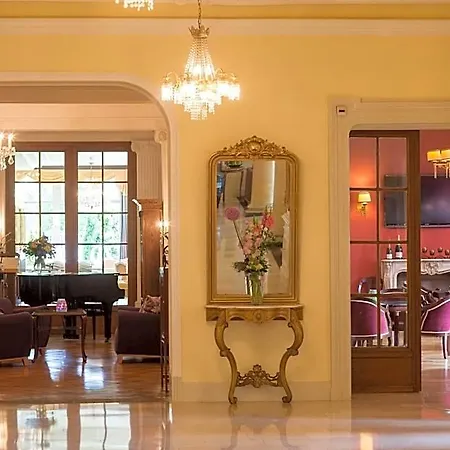 Готель Grand Beau Rivage Інтерлакен
