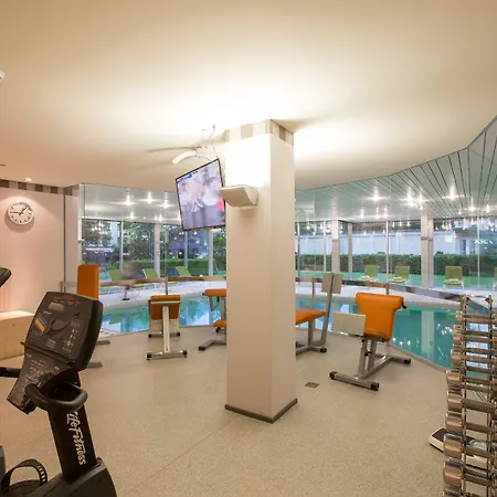 酒店 Grand Beau Rivage 因特拉肯